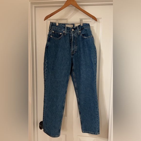 Everlane Curvy ’90s Cheeky® Jean - Picture 2 of 3